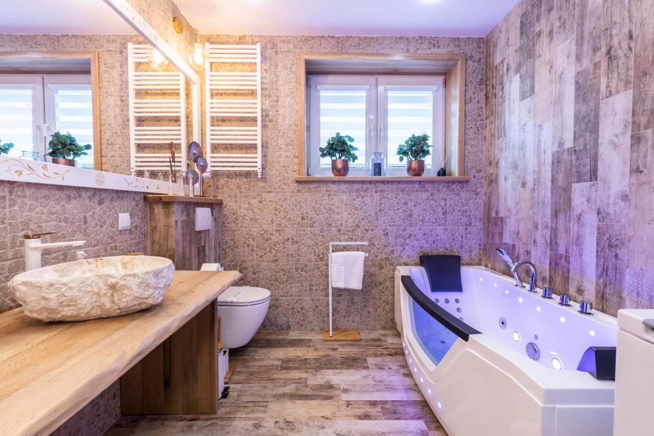 Apartamento Bunia W Zakopanem Z Jacuzzi Exterior foto