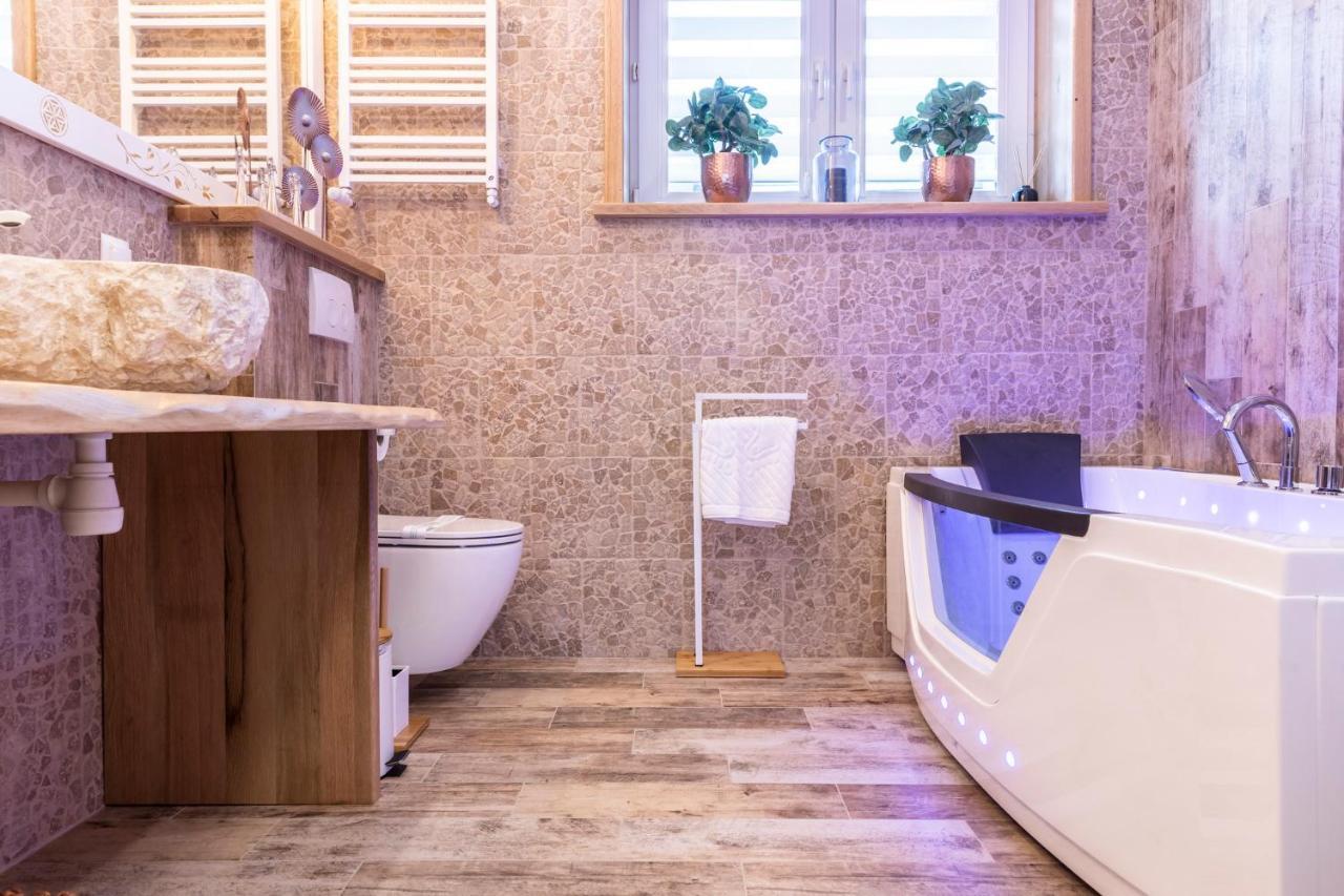 Apartamento Bunia W Zakopanem Z Jacuzzi Exterior foto